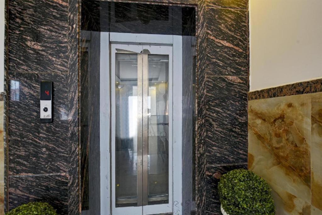 Hotel Rosewood Near Delhi Airport Nueva Delhi Exterior foto